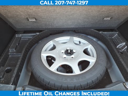 Used 2021 Ford Escape SE w/ SE Sport Appearance Package AWD/4WD image 10