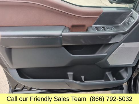 Used 2021 Ford F150 Lariat image 13