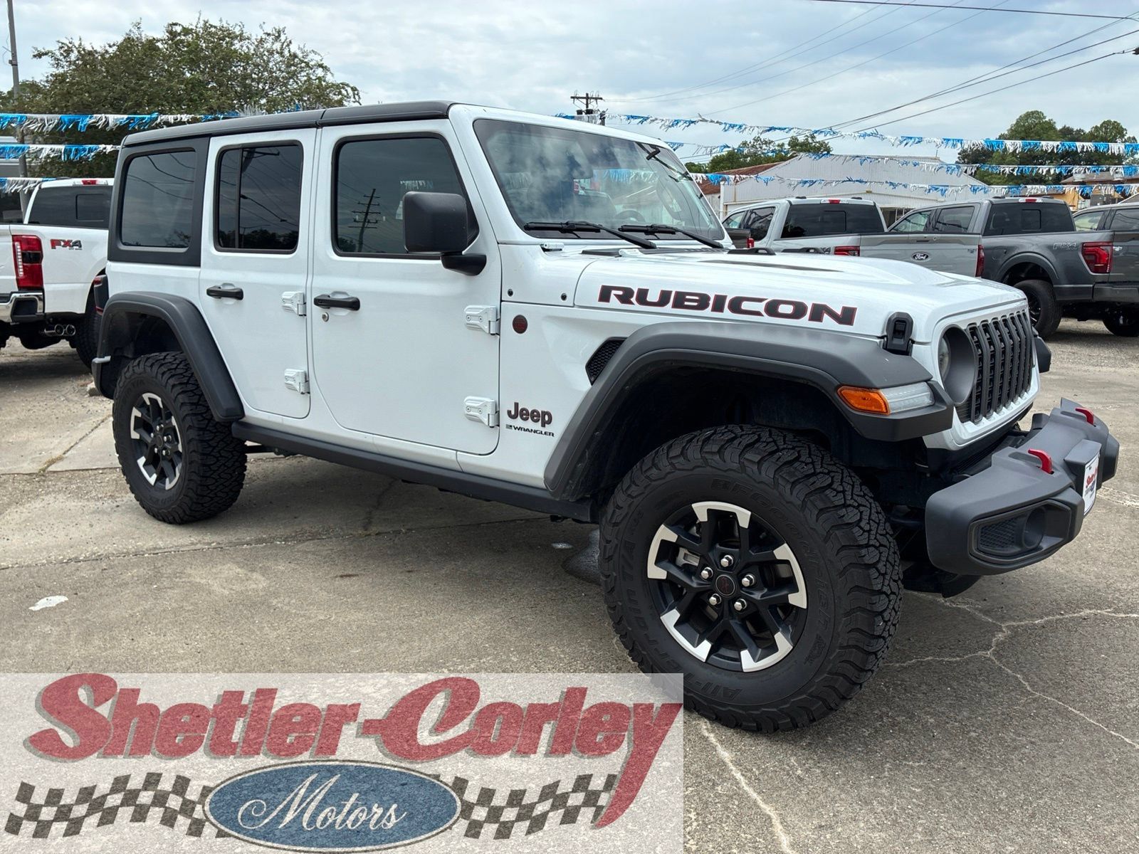Used 2025 Jeep Wrangler Unlimited Rubicon AWD/4WD image 1