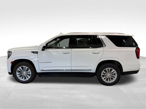 Used 2024 GMC Yukon SLT RWD image 7