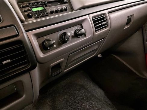 Used 1997 Ford F250 4x4 SuperCab Heavy Duty image 16