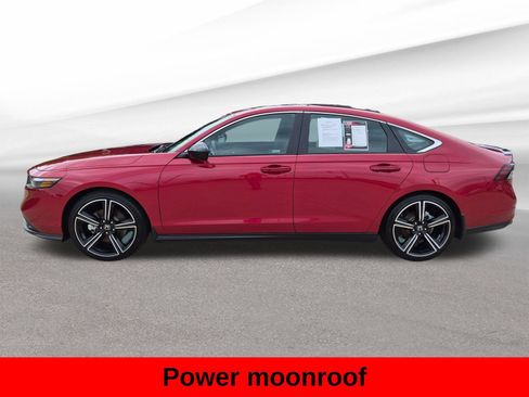Used 2024 Honda Accord Sport image 9