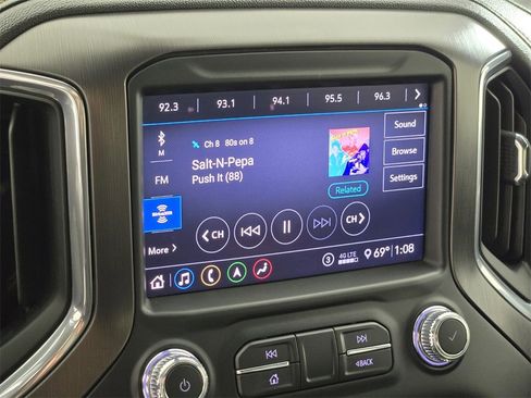 Used 2020 GMC Sierra 1500 AT4 w/ Off-Road Performance Package image 30