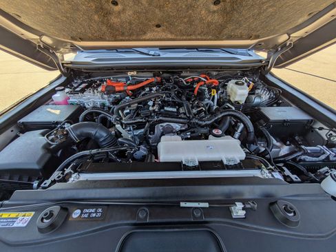 Used 2024 Toyota Land Cruiser image 29