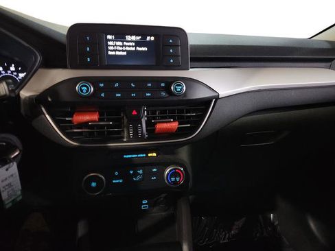 Used 2022 Ford Escape S image 14