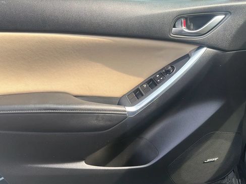 Used 2015 MAZDA CX-5 Touring w/ Bose/Moonroof Package FWD image 10