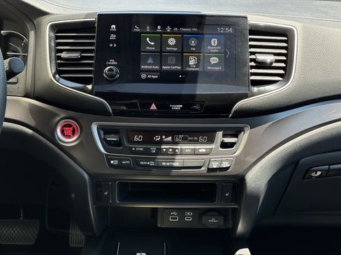 Used 2024 Honda Passport EX-L image 23