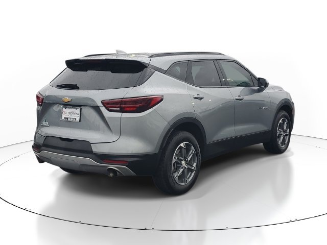 Certified 2025 Chevrolet Blazer LT w/ Convenience Package FWD image 4