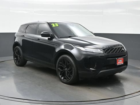 Used 2023 Land Rover Range Rover Evoque SE AWD/4WD image 8