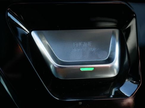 Certified 2024 GMC Sierra 1500 Denali w/ Denali Reserve Package AWD/4WD image 17