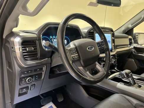 Certified 2022 Ford F150 Lariat image 9