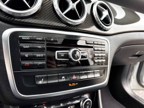 Used 2015 Mercedes-Benz GLA 45 AMG 4MATIC w/ Driver Assistance Package image 26
