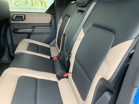 Used 2024 Ford Bronco Wildtrak AWD/4WD image 18