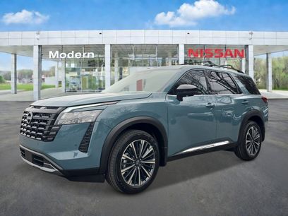 New 2026 Nissan Pathfinder Platinum