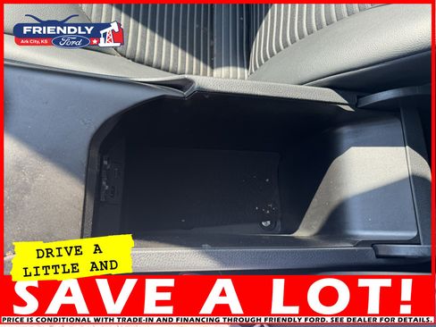 Used 2024 Toyota Camry SE w/ Convenience Package image 24