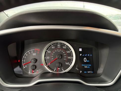 Used 2022 Toyota Corolla SE image 23