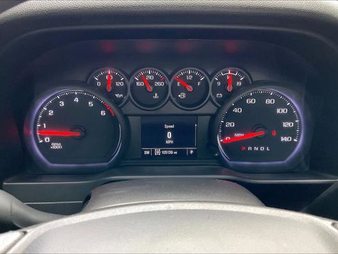 Used 2021 Chevrolet Silverado 1500 Custom Trail Boss AWD/4WD image 20