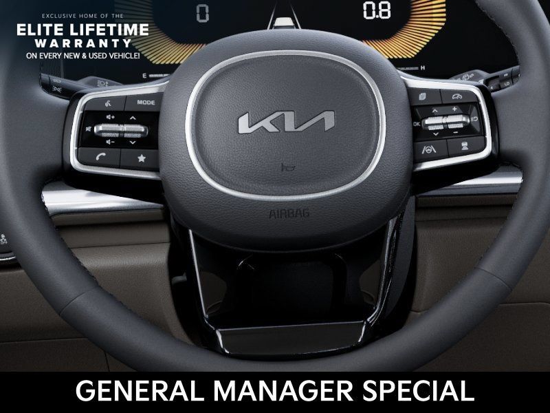 New 2026 Kia Carnival FWD image 23