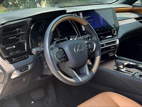 Certified 2023 Lexus RX 350 Premium Plus w/ Cold Area Package AWD/4WD image 17