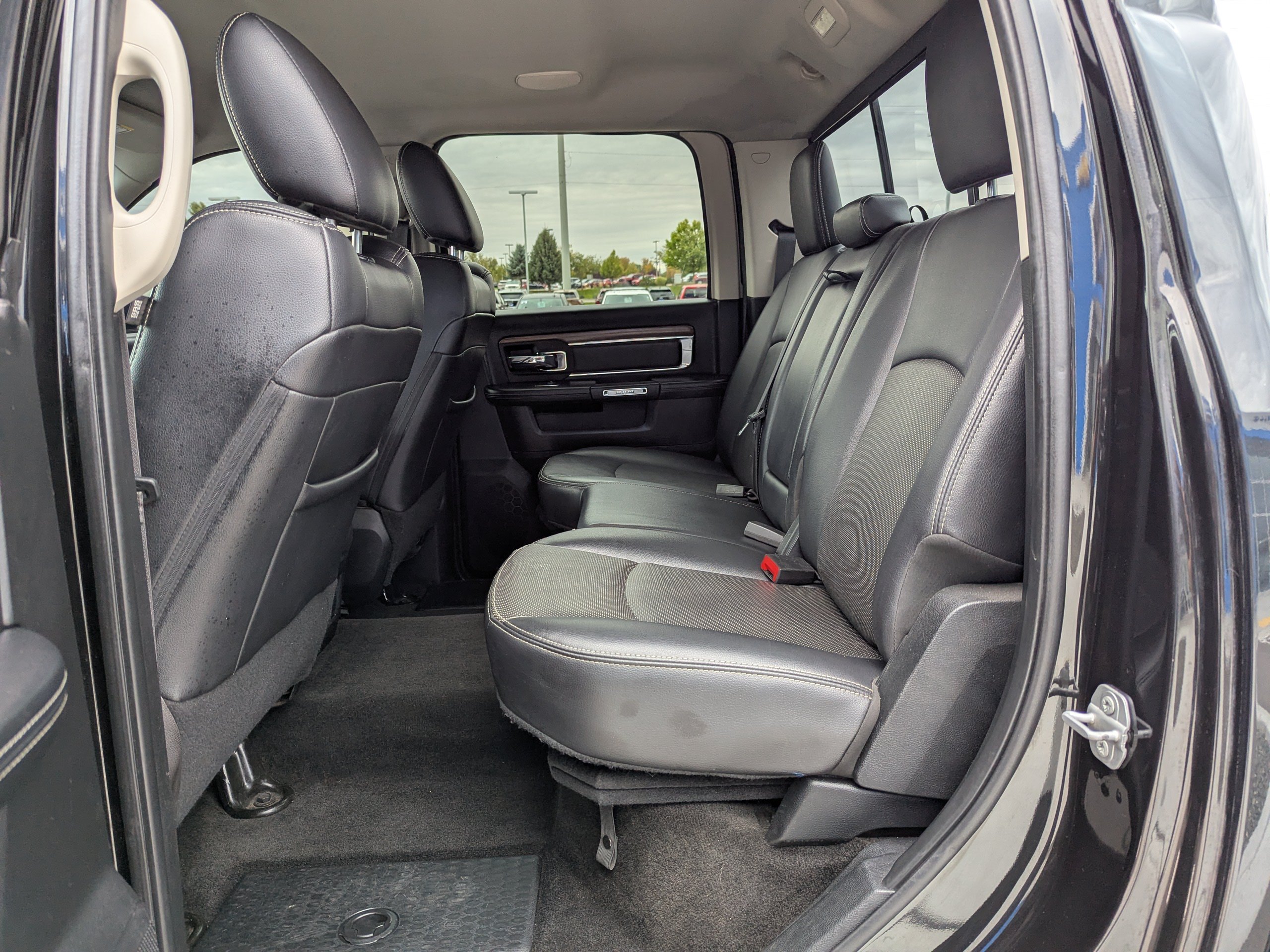Used 2017 RAM 2500 Laramie AWD/4WD image 29