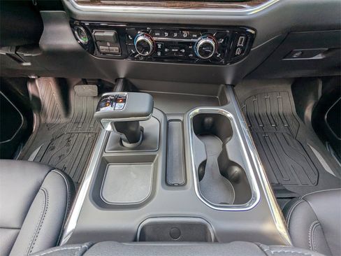 New 2026 GMC Sierra 1500 Elevation w/ Elevation Premium Package image 18