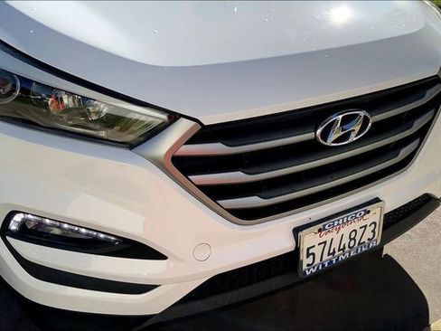 Used 2018 Hyundai Tucson SEL image 30