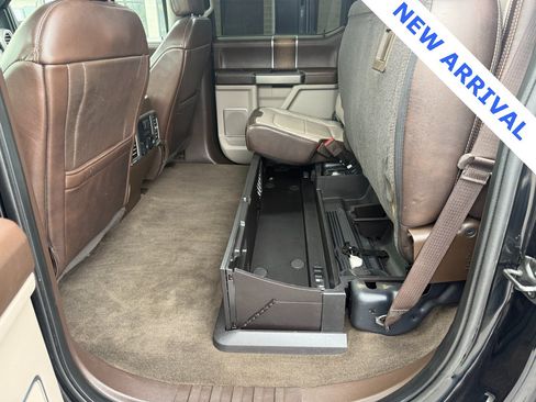 Used 2018 Ford F250 Platinum w/ Platinum Ultimate Package image 47