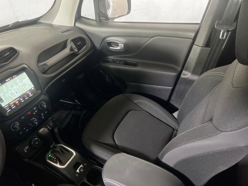 Used 2023 Jeep Renegade Altitude w/ Sun/Sound Group image 22