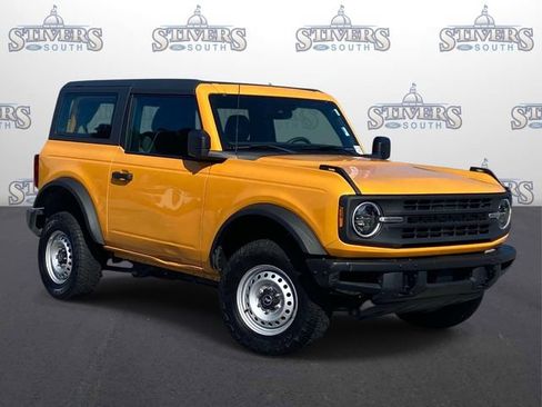 Used 2022 Ford Bronco 2-Door AWD/4WD image 1
