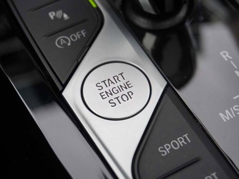 Used 2022 BMW X3 xDrive30i w/ Convenience Package image 44