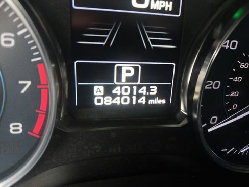 Used 2017 Subaru Crosstrek 2.0i Premium image 8