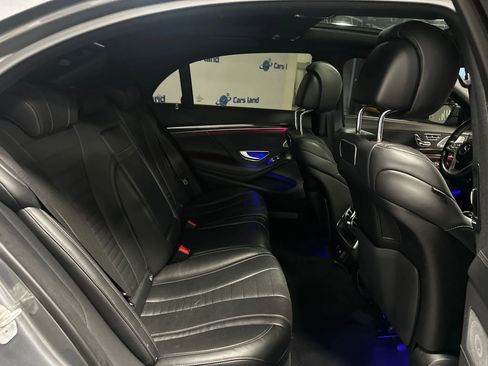 Used 2018 Mercedes-Benz S 560 Sedan image 19