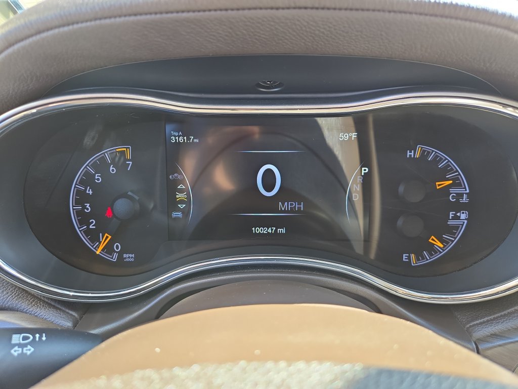 Used 2018 Jeep Grand Cherokee Overland AWD/4WD image 21