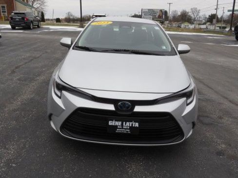 Used 2023 Toyota Corolla LE image 11