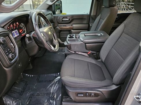 Used 2022 Chevrolet Silverado 2500 LT w/ Convenience Package image 15