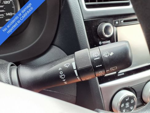 Used 2015 Subaru Crosstrek 2.0i Premium AWD/4WD image 21