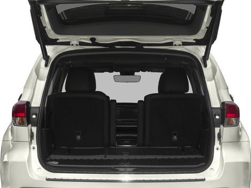 Used 2017 Toyota Highlander SE AWD/4WD image 15