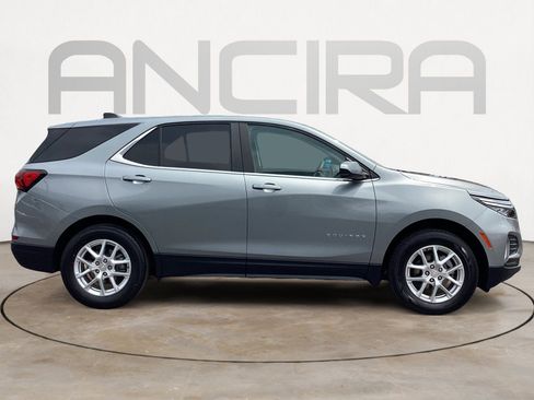 Used 2024 Chevrolet Equinox LT AWD/4WD image 15