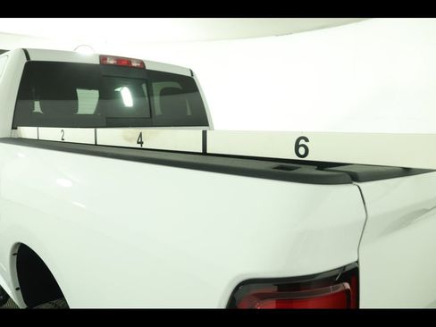 Used 2024 RAM 2500 Big Horn w/ Night Edition AWD/4WD image 17