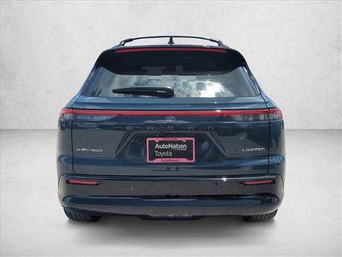 New 2026 Toyota Crown Signia AWD/4WD image 6