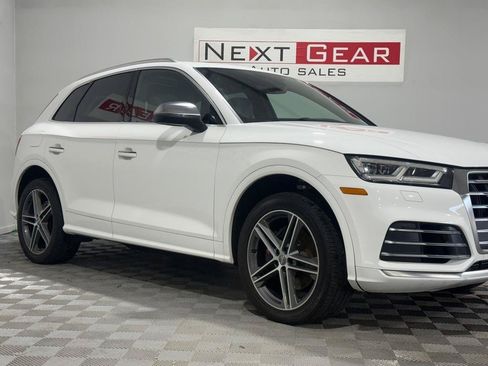 Used 2019 Audi SQ5 Premium Plus w/ Premium Plus Package AWD/4WD image 2