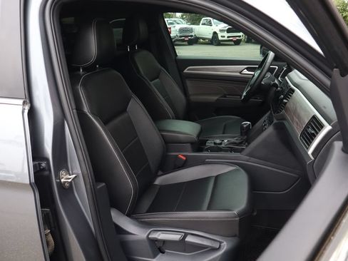Used 2022 Volkswagen Atlas Cross Sport SE AWD/4WD image 44