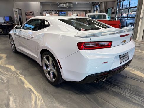 Used 2017 Chevrolet Camaro SS RWD image 36