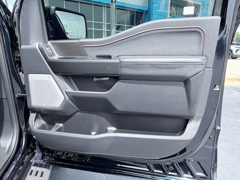 Used 2025 Ford F150 Raptor AWD/4WD image 31
