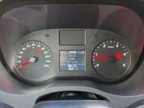 Used 2019 Mercedes-Benz Sprinter 2500 image 20