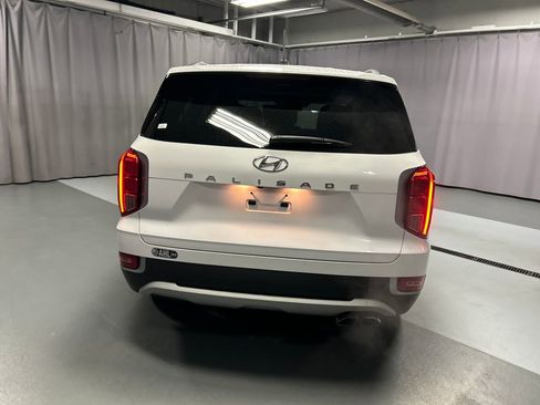 Used 2020 Hyundai Palisade SEL w/ Premium Package FWD image 6