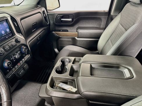 Used 2019 Chevrolet Silverado 1500 LT w/ All-Star Edition AWD/4WD image 24