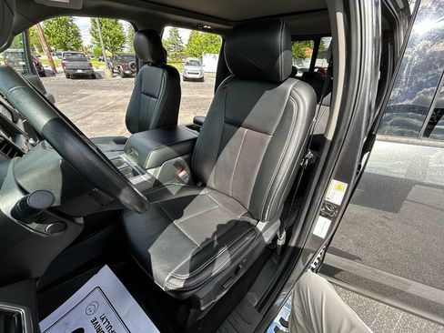 Used 2020 Ford F350 Lariat w/ Lariat Ultimate Package AWD/4WD image 14