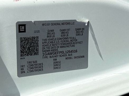 Used 2020 Chevrolet Express 2500 LS image 31