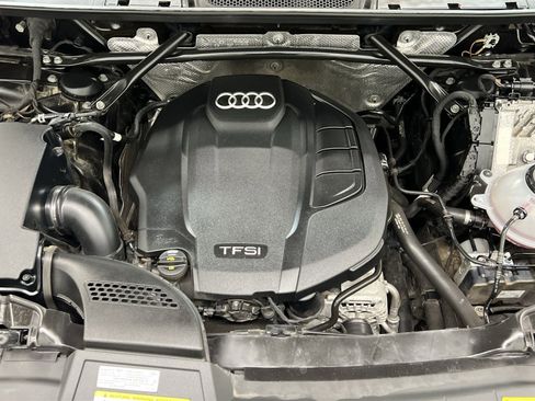 Used 2019 Audi Q5 2.0T Premium Plus w/ Premium Plus Package AWD/4WD image 34